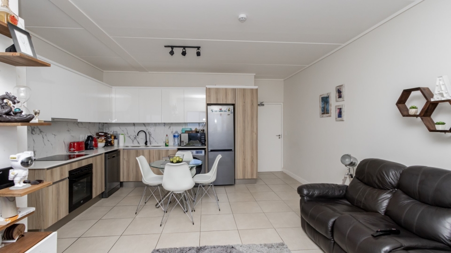 To Let 2 Bedroom Property for Rent in Sandown Western Cape